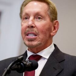 7 American Israelis are Among the Top 10 Wealthiest Americans 7 American Israelis are Among the Top 10 Wealthiest Americans.